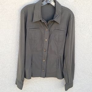 Dalia olive green front snap lightweight shacket